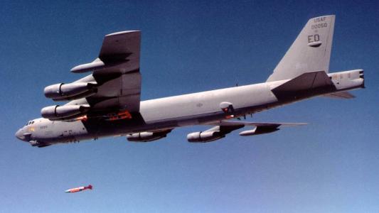 B-52高清壁纸