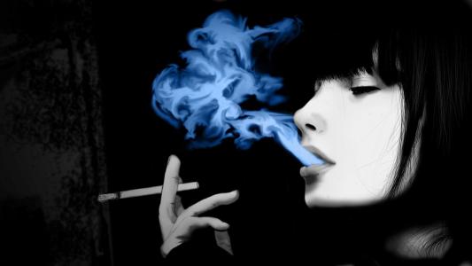 女孩吸烟 - 蓝烟高清壁纸