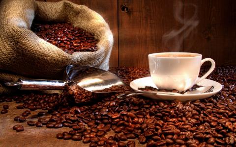 热咖啡和咖啡豆壁纸
