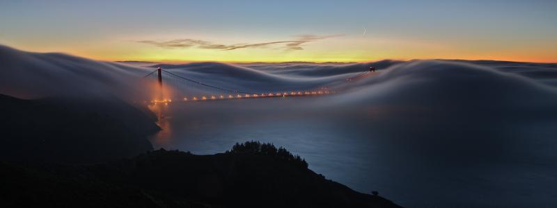 桥和雾壁纸
