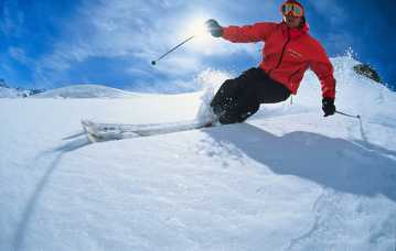 滑雪运动项目图片